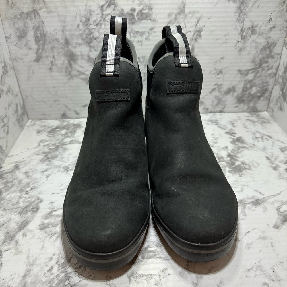 Women’s Xtratuf Boots Size 8.5
